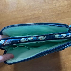 Vera Bradley Crossbody bag